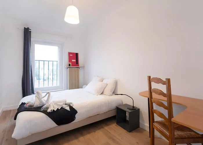 Des Cousines Emma 4 Personnes *